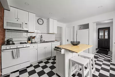 7 Park St, Stockbridge, MA 01262 - Photo 11