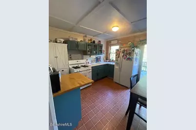 9 Greylock Cir, Peru, MA 01235 - Photo 13