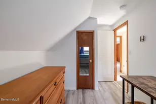 230 Middle Rd, Austerlitz, NY 12017 - Photo 39