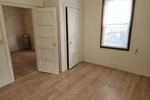 61 Seymour St, Pittsfield, MA 01201 - Photo 15