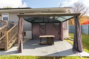 68 Howe Rd, Pittsfield, MA 01201 - Photo 11