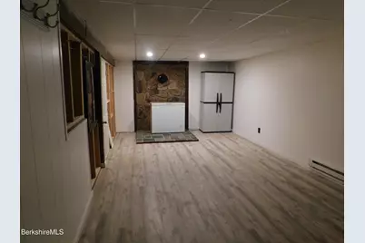 68 Howe Rd, Pittsfield, MA 01201 - Photo 27