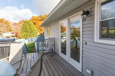 68 Howe Rd, Pittsfield, MA 01201 - Photo 9