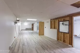 68 Howe Rd, Pittsfield, MA 01201 - Photo 29