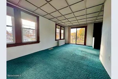 41 Highland Ave, Pittsfield, MA 01201 - Photo 9