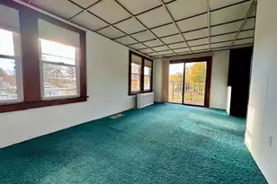 41 Highland Ave, Pittsfield, MA 01201 - Photo 9