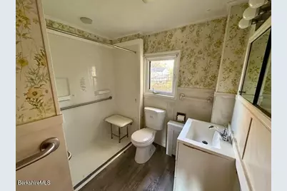 41 Highland Ave, Pittsfield, MA 01201 - Photo 19