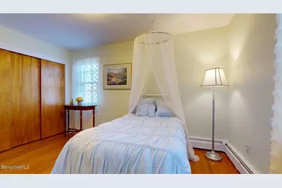 612 East New Lenox Rd, Pittsfield, MA 01201 - Photo 25