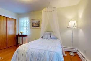 612 E New Lenox Rd, Pittsfield, MA 01201 - Photo 25