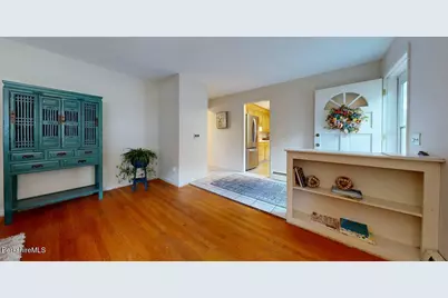 612 East New Lenox Rd, Pittsfield, MA 01201 - Photo 11