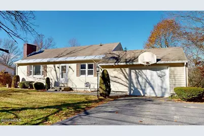 612 East New Lenox Rd, Pittsfield, MA 01201 - Photo 1