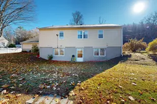 612 E New Lenox Rd, Pittsfield, MA 01201 - Photo 7