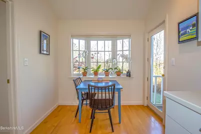 1136 Barker Rd #18, Pittsfield, MA 01201 - Photo 13