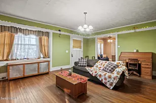 145 Bartlett Ave, Pittsfield, MA 01201 - Photo 7