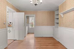 81 Castle Hill Ave, Great Barrington, MA 01230 - Photo 9