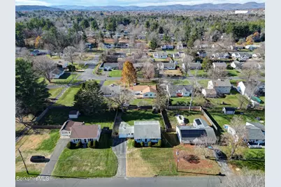 171 Pine Grove Dr, Pittsfield, MA 01201 - Photo 45