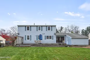 171 Pine Grove Dr, Pittsfield, MA 01201 - Photo 3