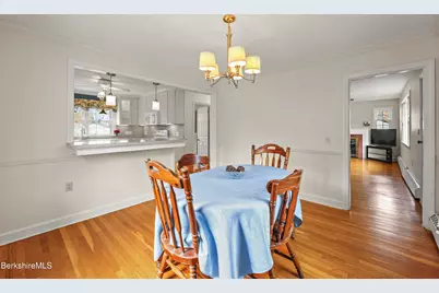 171 Pine Grove Dr, Pittsfield, MA 01201 - Photo 17