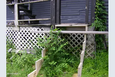 306 Union St, North Adams, MA 01247 - Photo 5