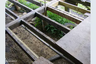 306 Union St, North Adams, MA 01247 - Photo 23