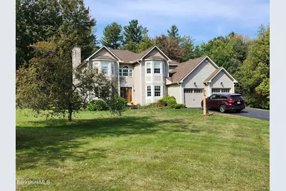 10 Lillybrook Rd, Pittsfield, MA 01201 - Photo 13