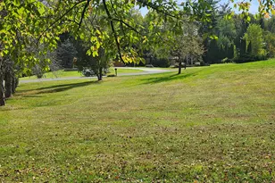 10 Lillybrook Rd, Pittsfield, MA 01201 - Photo 35