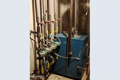 10 Lillybrook Rd, Pittsfield, MA 01201 - Photo 85