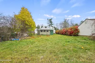 559 Onota St, Pittsfield, MA 01201 - Photo 27