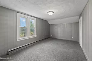 559 Onota St, Pittsfield, MA 01201 - Photo 19