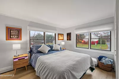 386 Cheshire Rd, Pittsfield, MA 01201 - Photo 29