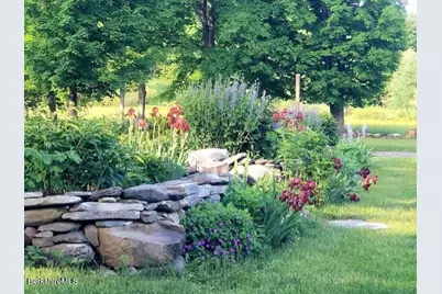 257 Main St, Hancock, MA 01237 - Photo 11