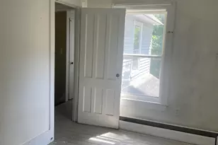 41 Pearl St, Great Barrington, MA 01230 - Photo 23