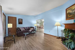 8 Samson St, Pittsfield, MA 01201 - Photo 9