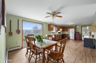 8 Samson St, Pittsfield, MA 01201 - Photo 11