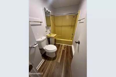 40 Perrine Ave #1, Pittsfield, MA 01201 - Photo 7