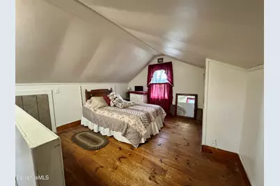 2010-2012 Clayton Mill River Rd, New Marlboro, MA 01259 - Photo 33