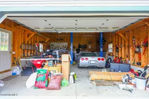 33 Gattuso Dr, North Adams, MA 01247 - Photo 7