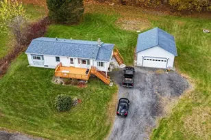 33 Gattuso Dr, North Adams, MA 01247 - Photo 9