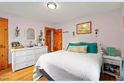 39 Lowden St, Pittsfield, MA 01201 - Photo 19