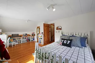 39 Lowden St, Pittsfield, MA 01201 - Photo 29