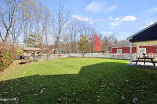 39 Lowden St, Pittsfield, MA 01201 - Photo 37