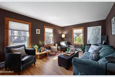 39 Lowden St, Pittsfield, MA 01201 - Photo 7