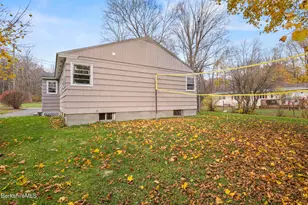 11 Mc Allister St, Pittsfield, MA 01201 - Photo 39