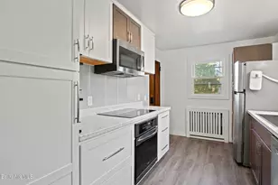 11 Mc Allister St, Pittsfield, MA 01201 - Photo 3