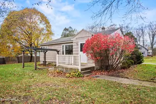 11 Mc Allister St, Pittsfield, MA 01201 - Photo 35