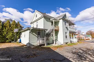 70-72 Elm St, Pittsfield, MA 01201 - Photo 3