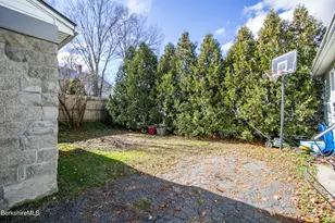 70-72 Elm St, Pittsfield, MA 01201 - Photo 5