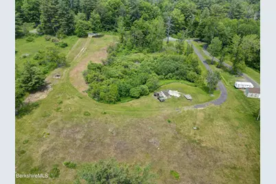 499 Gale Ave, Pittsfield, MA 01201 - Photo 3