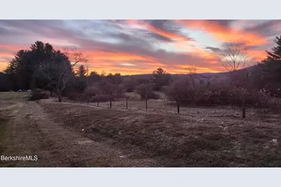 499 Gale Ave, Pittsfield, MA 01201 - Photo 7