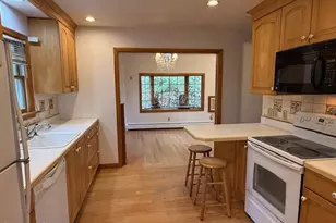 100 N Hoosac Rd, Williamstown, MA 01267 - Photo 5